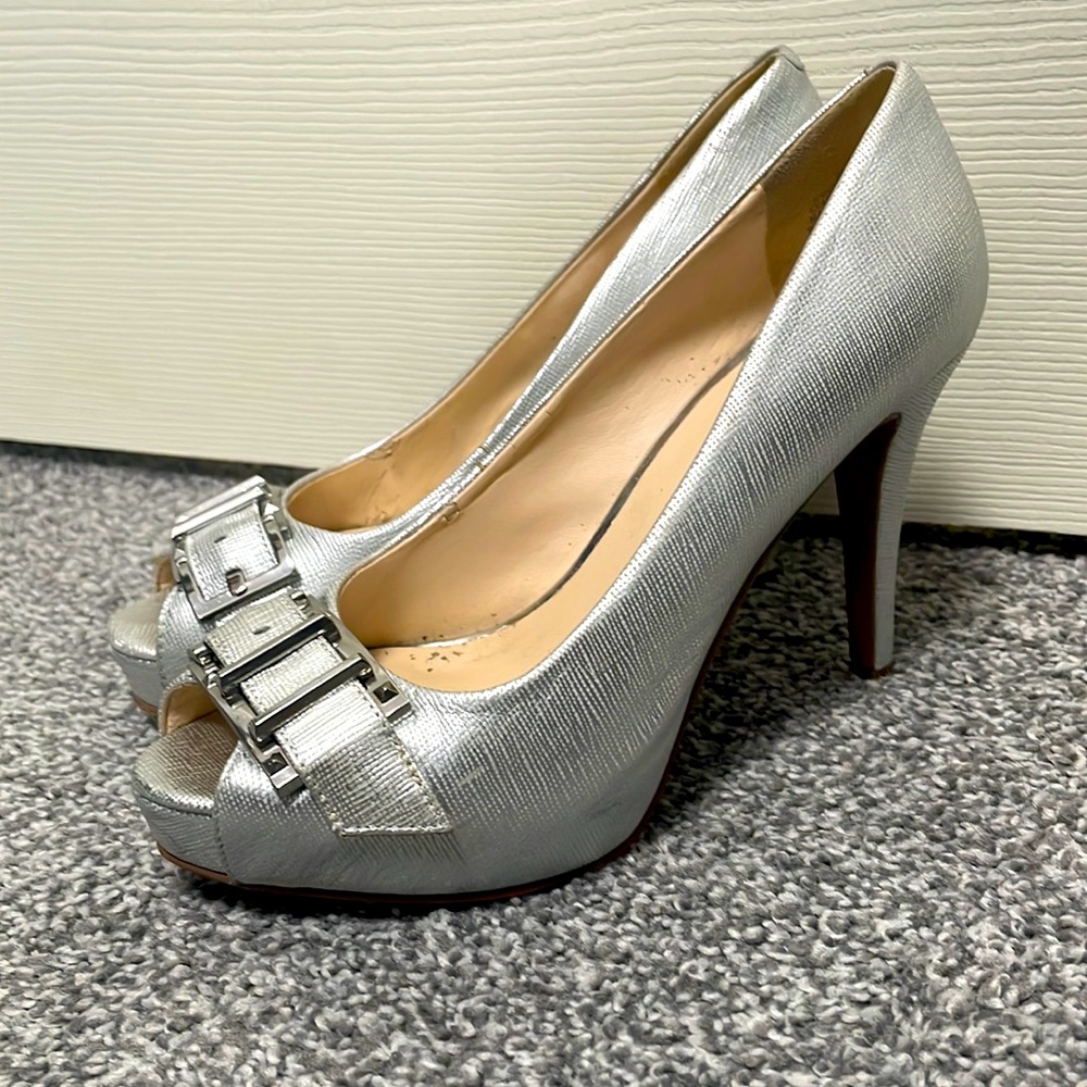 Nine West Silver Peep Toed Pumps